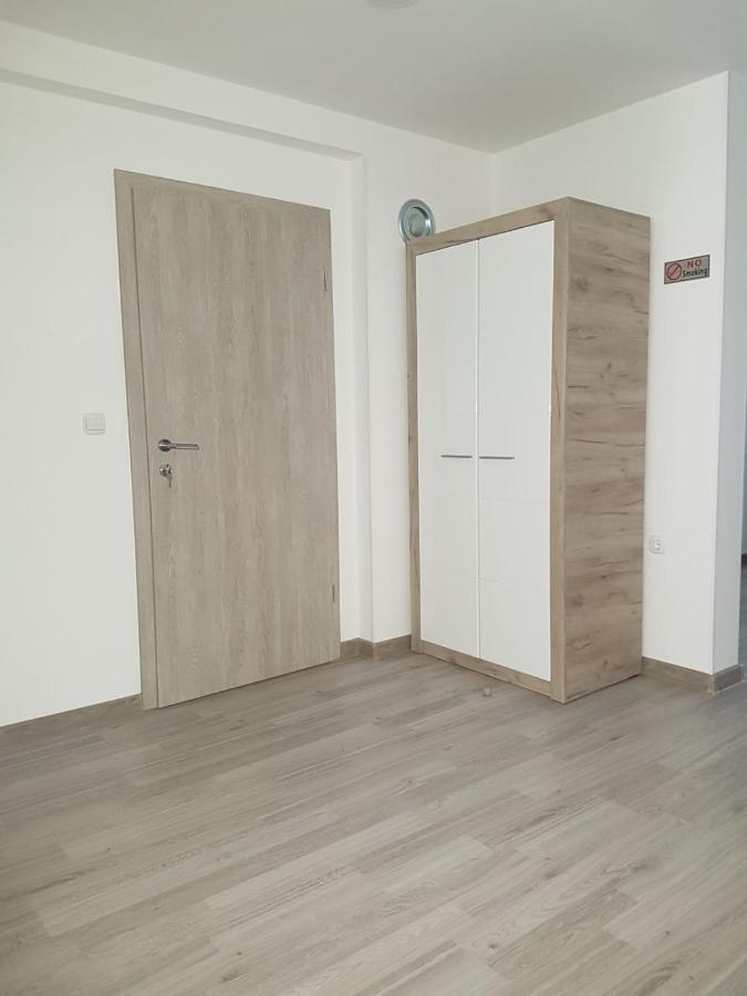Apartmani Brigita Korenica Exteriér fotografie
